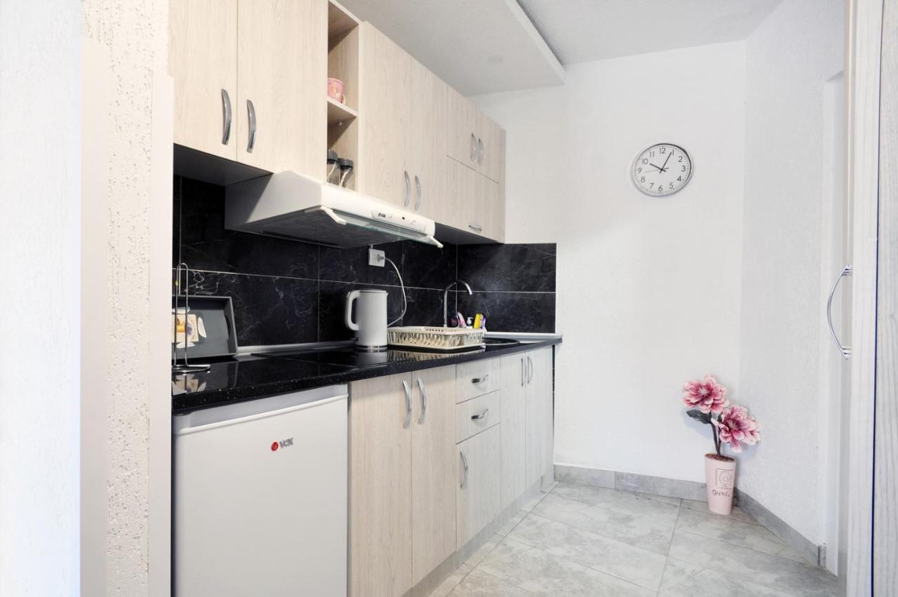 Stil Park Apartmani Vrnjačka Banja Exterior foto