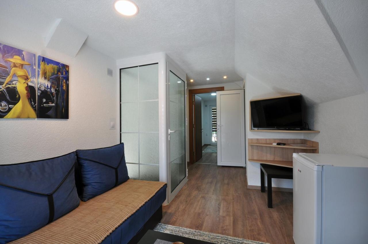 Stil Park Apartmani Vrnjačka Banja Exterior foto
